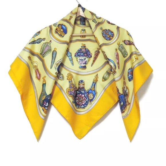 Auth HERMES Carre 90 - Light Yellow Dark yellow Multi Scarf - Picture 1 of 7